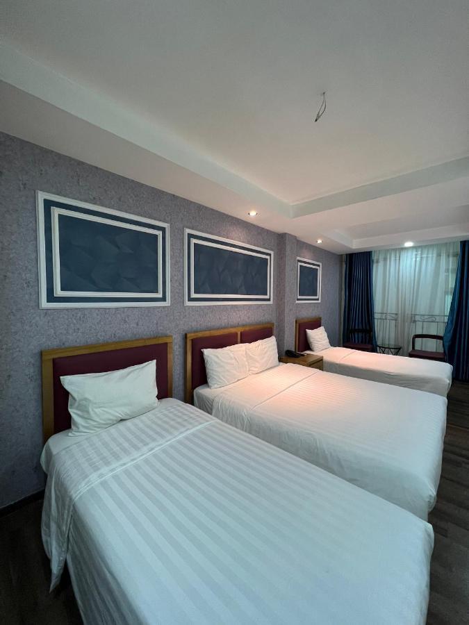 Holiday Suites Hotel & Spa Hanoi Exterior foto